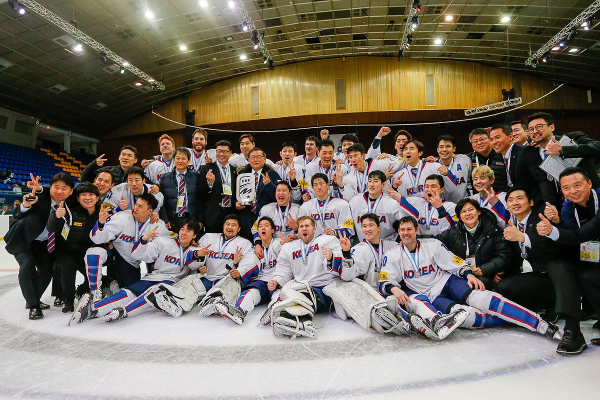 Korea promoted! - IIHF